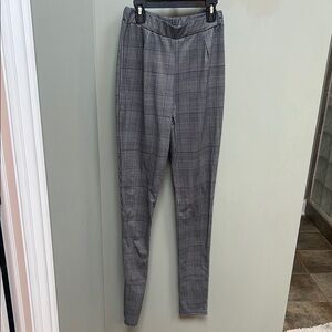 Boohoo Gray Dress Pants Slim Fit Modern Cut